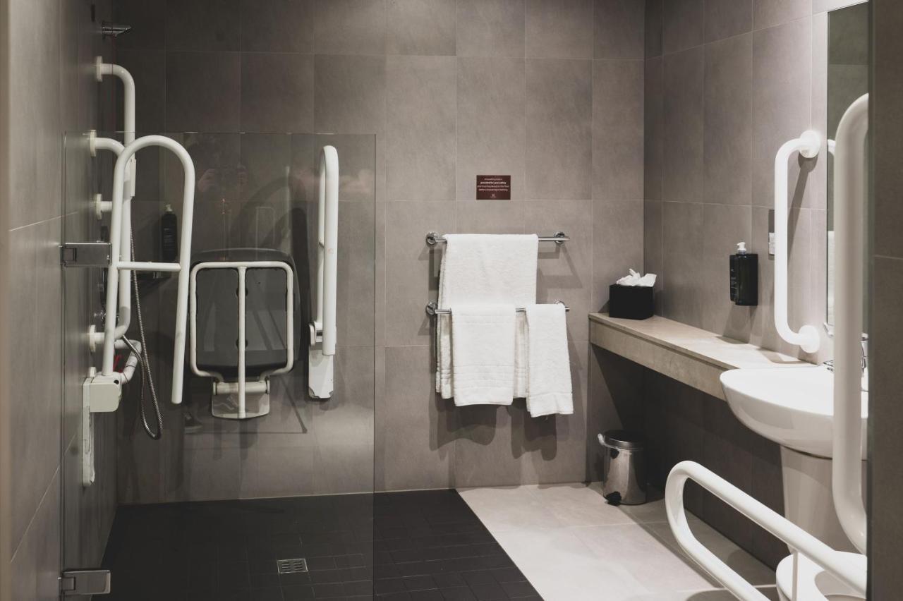 Clayton Hotel Бирмингам Екстериор снимка